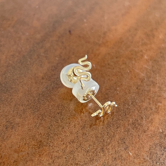 14K Yellow Gold Snake Stud Earrings - Picture 4 of 6